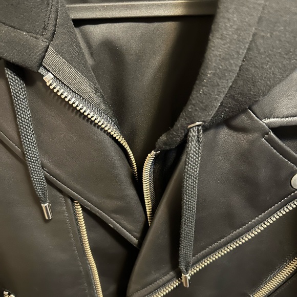 Mackage Magnus Leather Jacket - like new - Picture 2 of 7